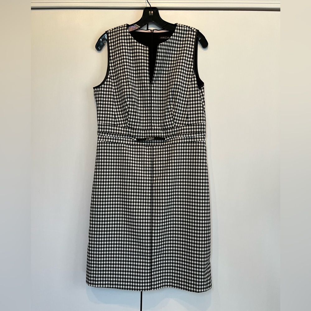 NWT Marc Cain shift dress. Size 5 in Marc Cain (L)